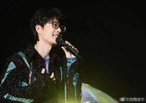 狗仔爆料许嵩视频播放下载,揭秘许嵩神秘视频幕后,播放下载火爆全网  第2张 狗仔爆料许嵩视频播放下载,揭秘许嵩神秘视频幕后,播放下载火爆全网  第2张